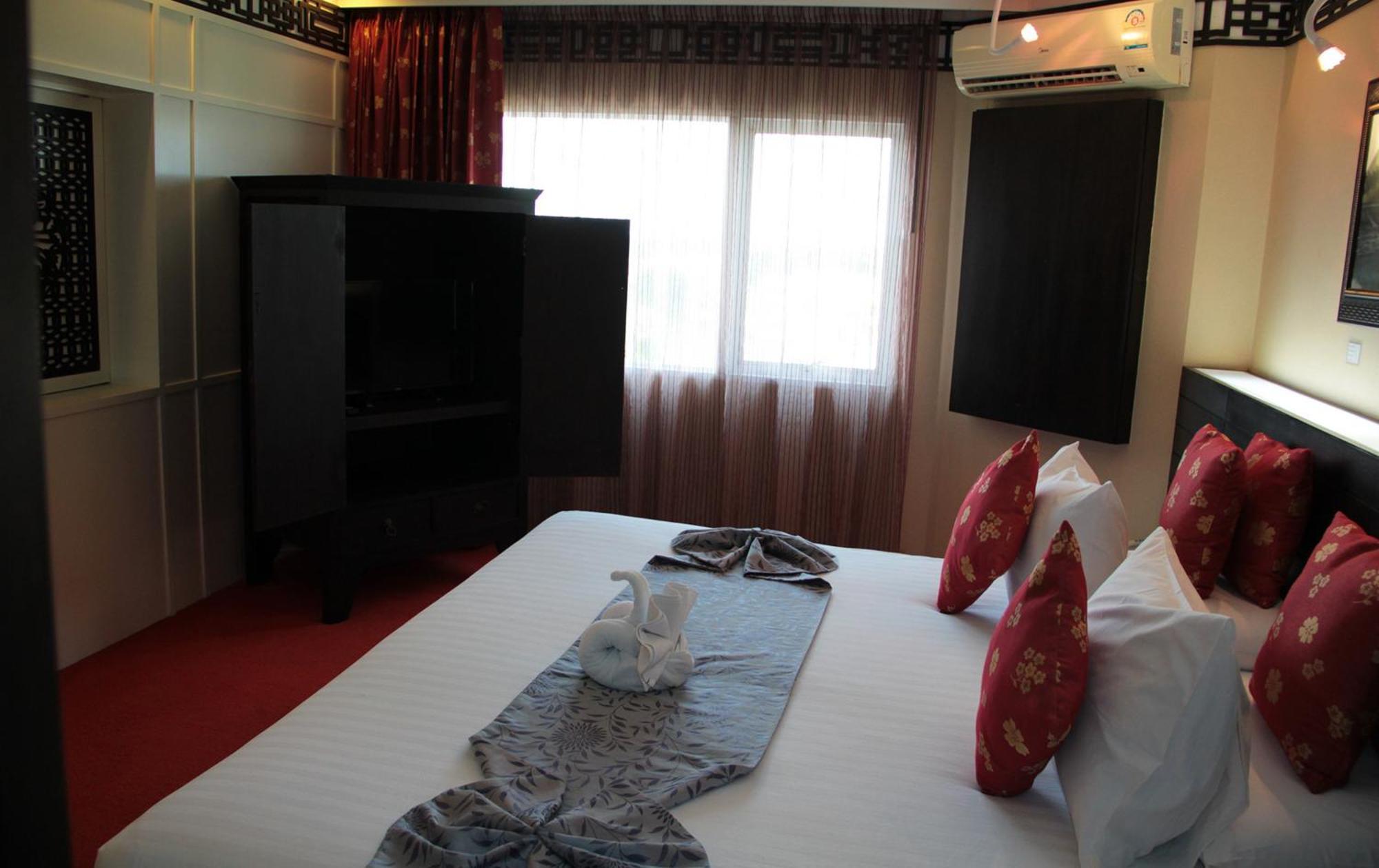 V Verve Service Apartment Hotel Chachoengsao Quarto foto